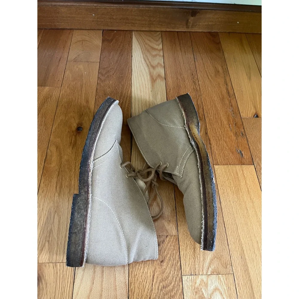 Brooks Brothers Men's‎ Chukka Boote Size 8.5 Beige